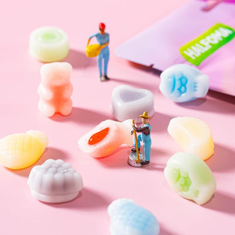 Wax Candy – 32-Piece Assorted Tropical Fruit Flavors, Fun & Novelty Shapes, Party Treats