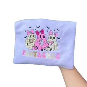 Pantasamas Embroidered crewneck, fantasma, ghost pink pan dulce, halloween, latina Embroidery Womenswear Style Sweaters