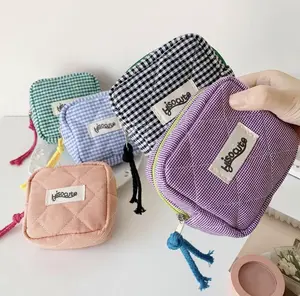 Color-Blocked Plaid Mini Square Bag, Plaid Pattern Portable Makeup Bag, 1Count Multi-functional Cosmetic Storage Bag with Handle, Zipper Makeup Organizer Pouchfor Home & Travel