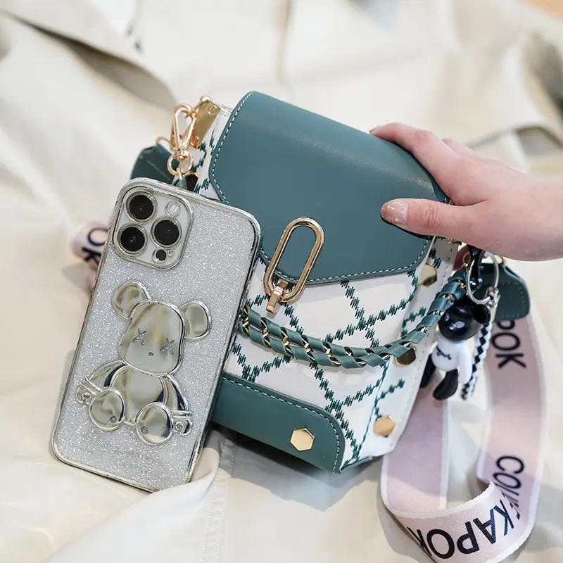 Crossbody Bucket Bag with Lock Closure, Patterned Shoulder Purse with Multiple Carrying Options(with accessories)