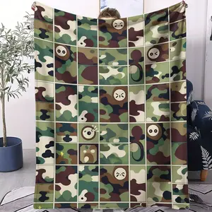 A Single-Sided Printed Plush Blanket With a Camouflage Bape Pattern, Soft, Warm, And Lightweight, Suitable For Beds, Sofas, Cars, And Room Decoration, And Ideal For Both Children And Adults