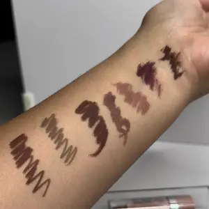 CHICANA love lipliner bundle