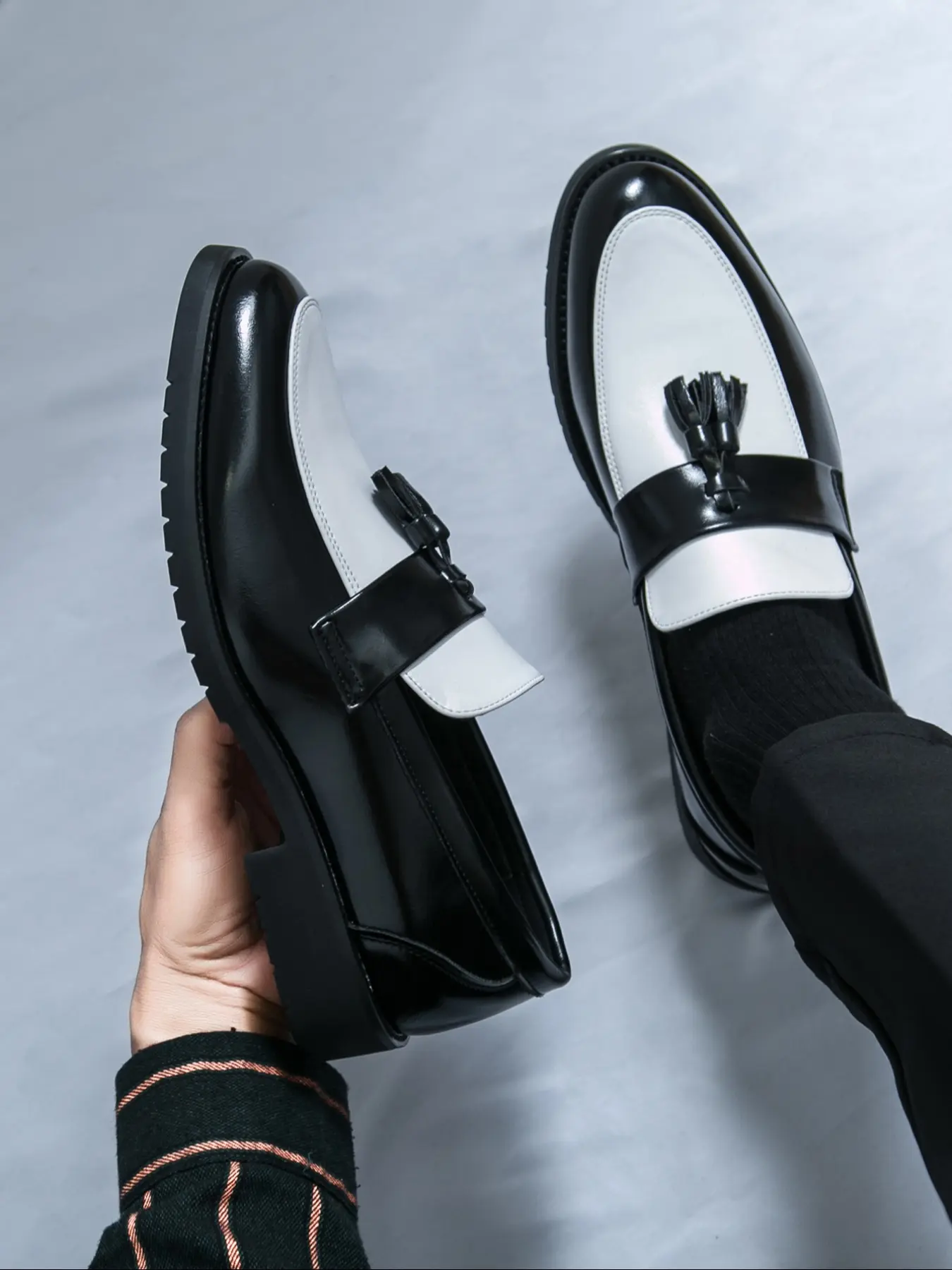Men's Casual Colorblock Loafers with Tassels, Fashionable Flat Slip-On Shoes for All Seasons, Comfortable and Stylish Footwear
