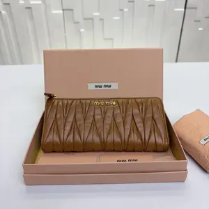 Pre-owned miumiu Lambskin Shoulder Bags 7.8'' 197 R719 Shoulder Bag C13344986803 0411 T2 Fiona