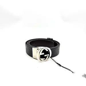 Pre-owned GUCCI AS SHOWN Clutches & Wristlets HZ 1859 GG Supreme reversible belt 26.03.04