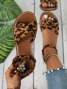 Women's Zebra Print Cross Strap Sandals, Summer Vintage Flat Roman Shoes, Casual Daily Commute Versatile Women's Shoes Footwear