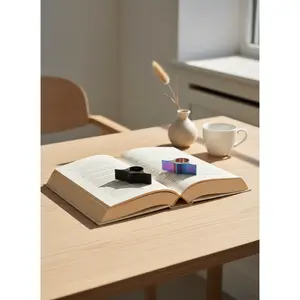 Small One Handed Thumb Book Holder
