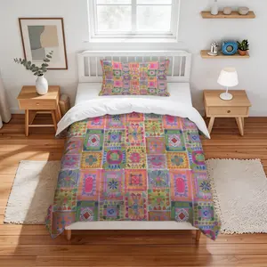 Bohemian Patchwork Duvet Cover Set, 2/3 Pieces (1 Duvet Cover + 1/2 Pillowcases, No Comforter or Pillow Insert Included), Vibrant Folk Style, Soft & Breathable, Ideal for Bedroom & Guest Room Decor, Thoughtful Holiday Gift for Her