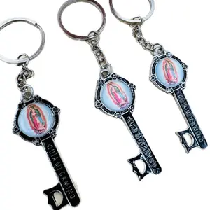 Mi Bautizo Virgen de Guadalupe Keychain - Religious Keepsake for Catholicism, 3.5” Metal Clip, Decorative Features