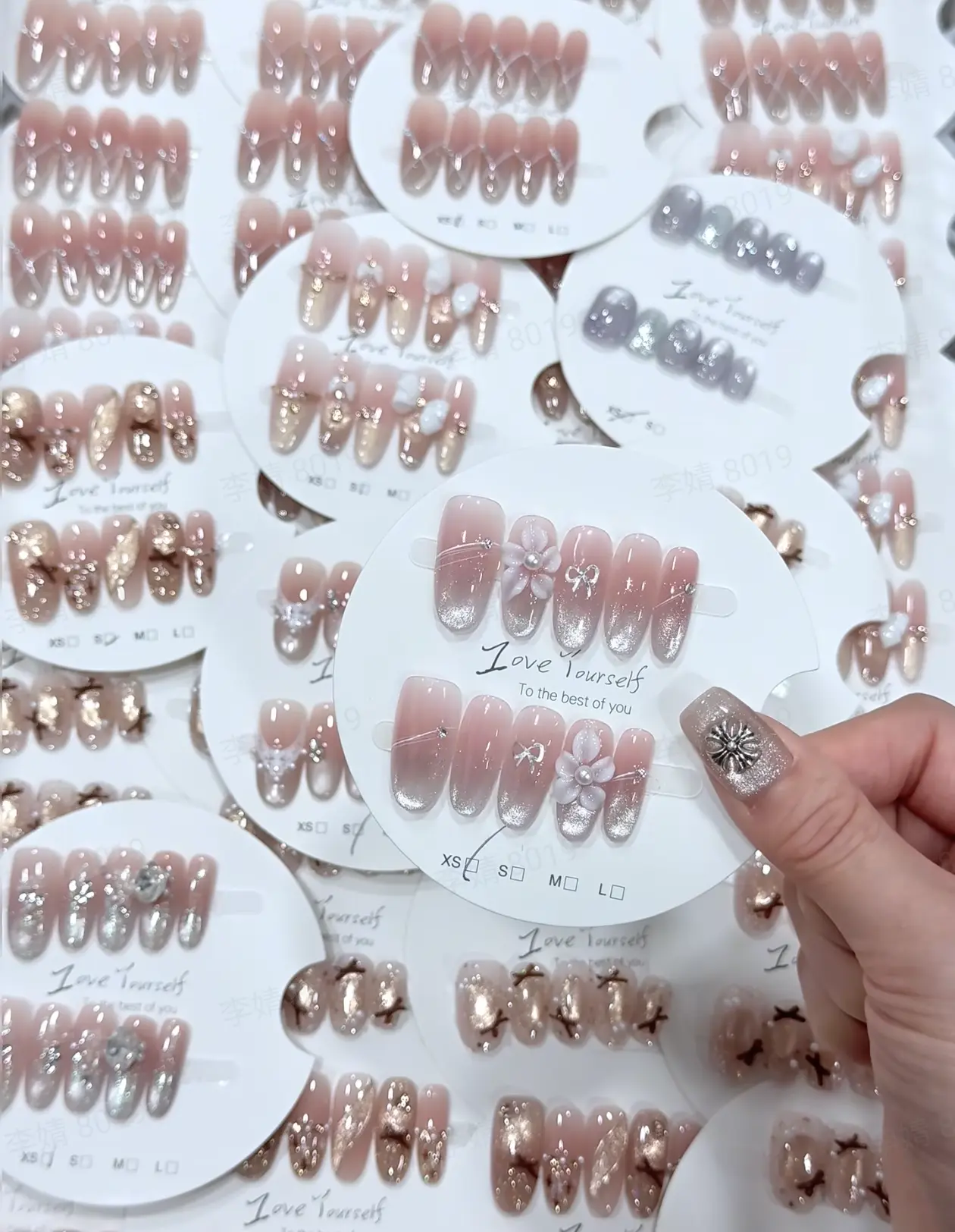 Winnie(21157)gc.20sets random nails，selectable size and length random style