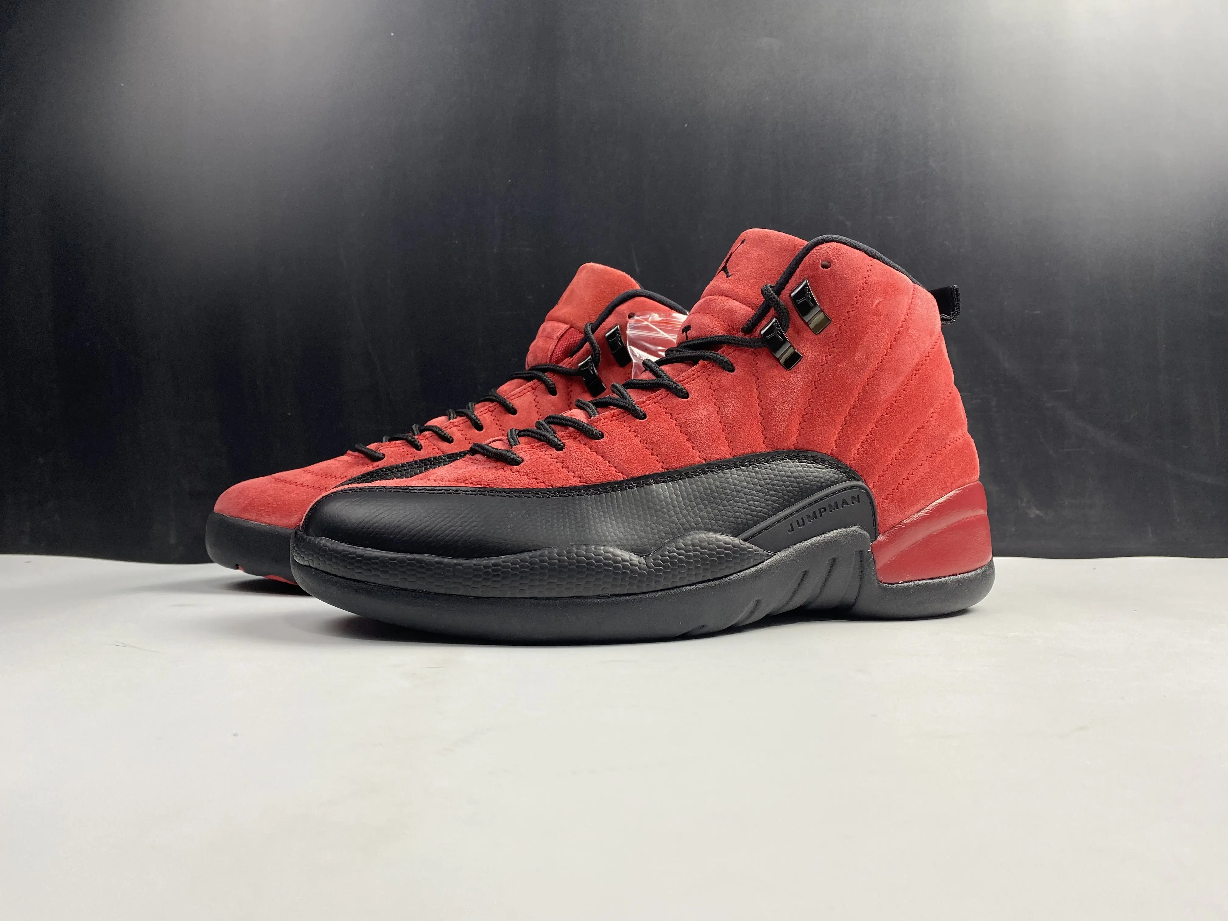 Red Suede Upper Black Toe High Top Retro Basketball Sneakers, Unisex Casual Sports Leather Trainers, Cushioned Anti-Slip Outdoor Daily Walking Footwear