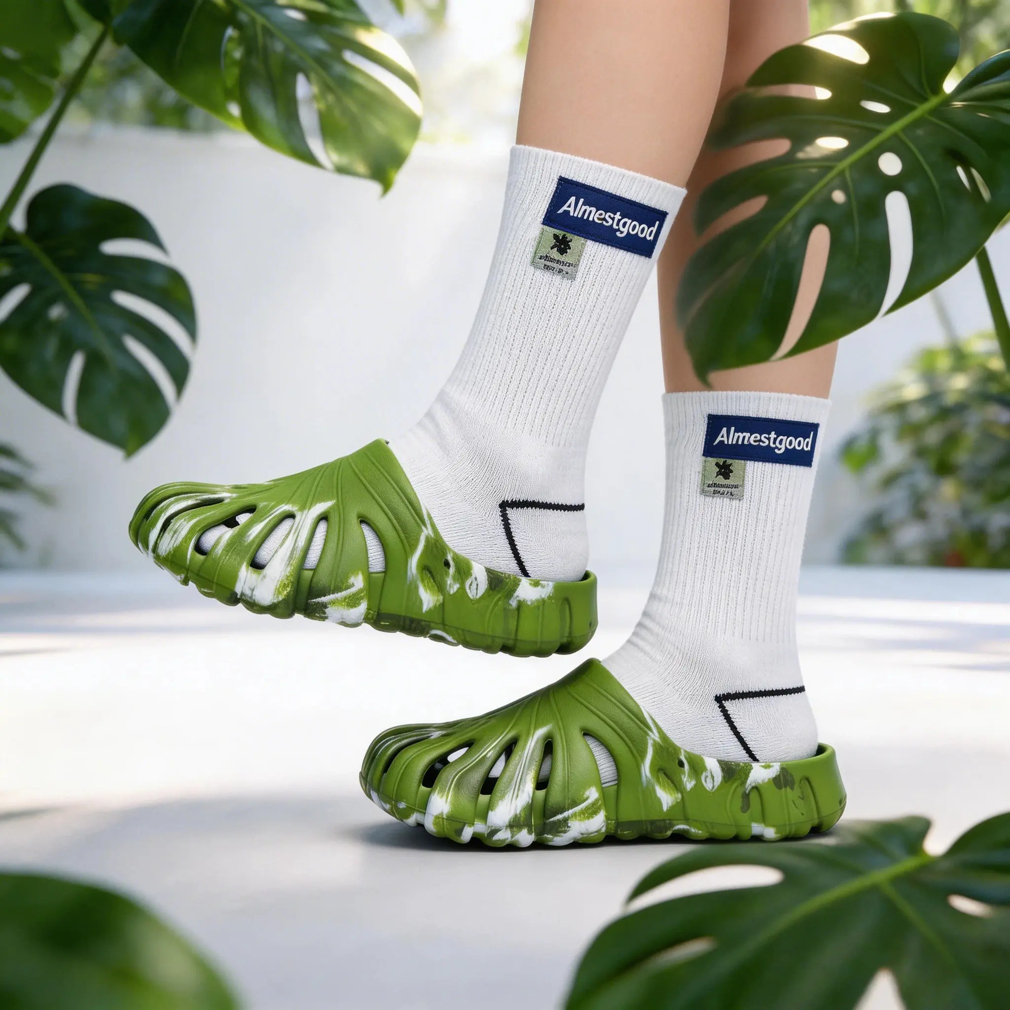 Unisex Garden Clogs 2026 New | Slip-Resistant Thick Sole Plant