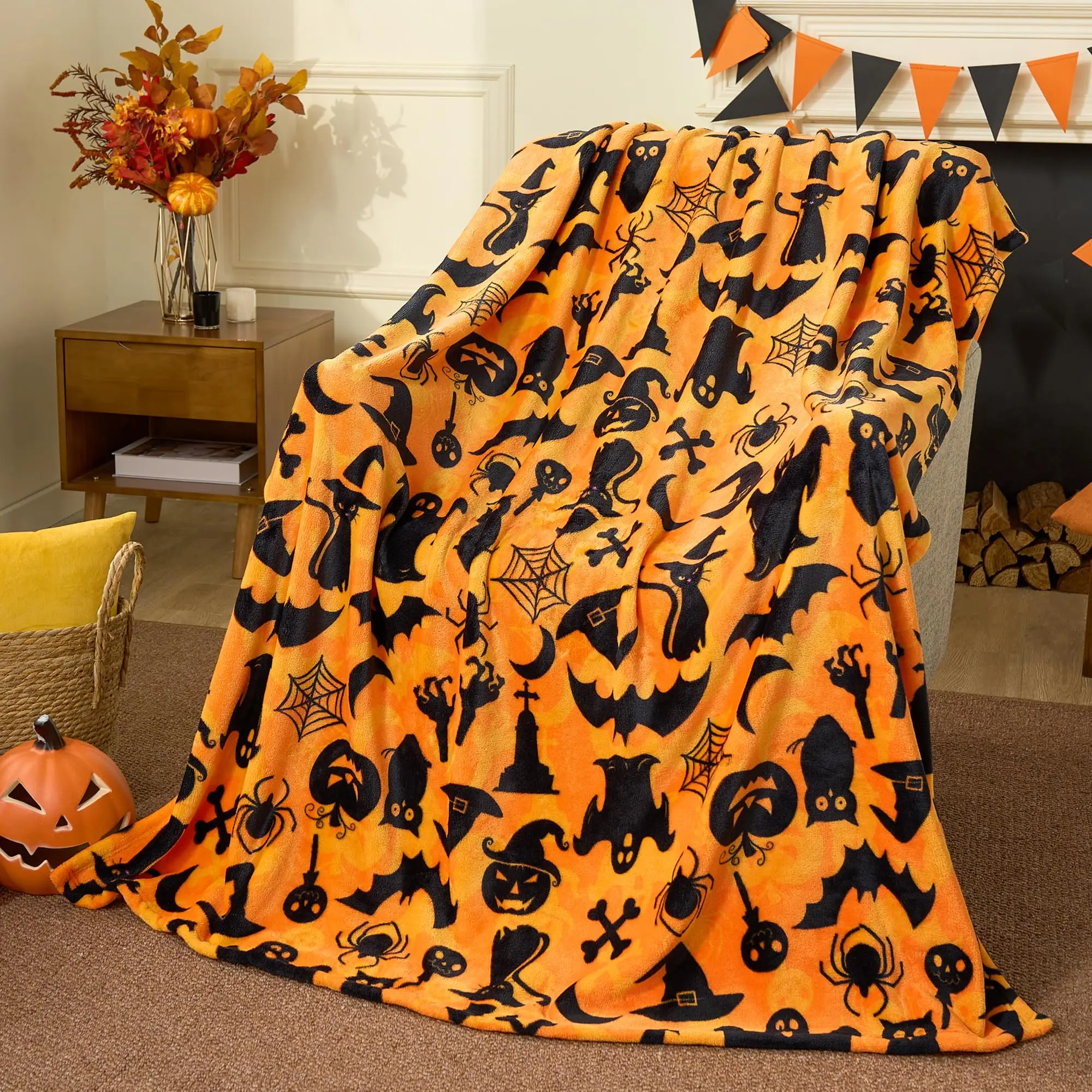 Halloween Orange Blanket Spooky Black Cat Witch Hat Ghost Bat Pumpkin Graphic Flannel Plush Throw Blanket Fall Room Decor Gift for Kids Adults