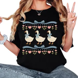 Vintage 80s Goose T-Shirt, Funny Blue Ribbon Goose Tee, Retro Goose Graphic Shirt,Cute Farm Animal Tee, Cottagecore Gift Tee Cotton Top Womenswear Fit summer clothes Casual Graphic Short Sleeve T-Shirt Loose Breathable