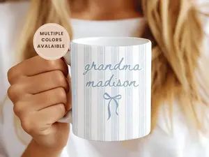 Name Grandma Baby Announcement Pregnancy Reveal Mug
