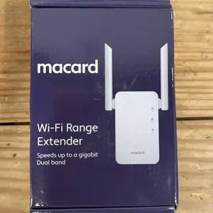 Macard Wi-Fi Range Extender - Dual Band, Speeds up to a Gigabit