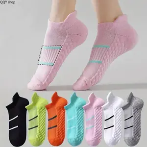 7 Pairs Women Solid Color Ankle Socks, Casual Stylish Short Sports Socks, Soft Breathable Daily Socks with Reinforced Heel, Elastic Non-slip Comfortable Casual Footwear for Running, Gym Workout, Outdoor Activity & Daily Casual Wear