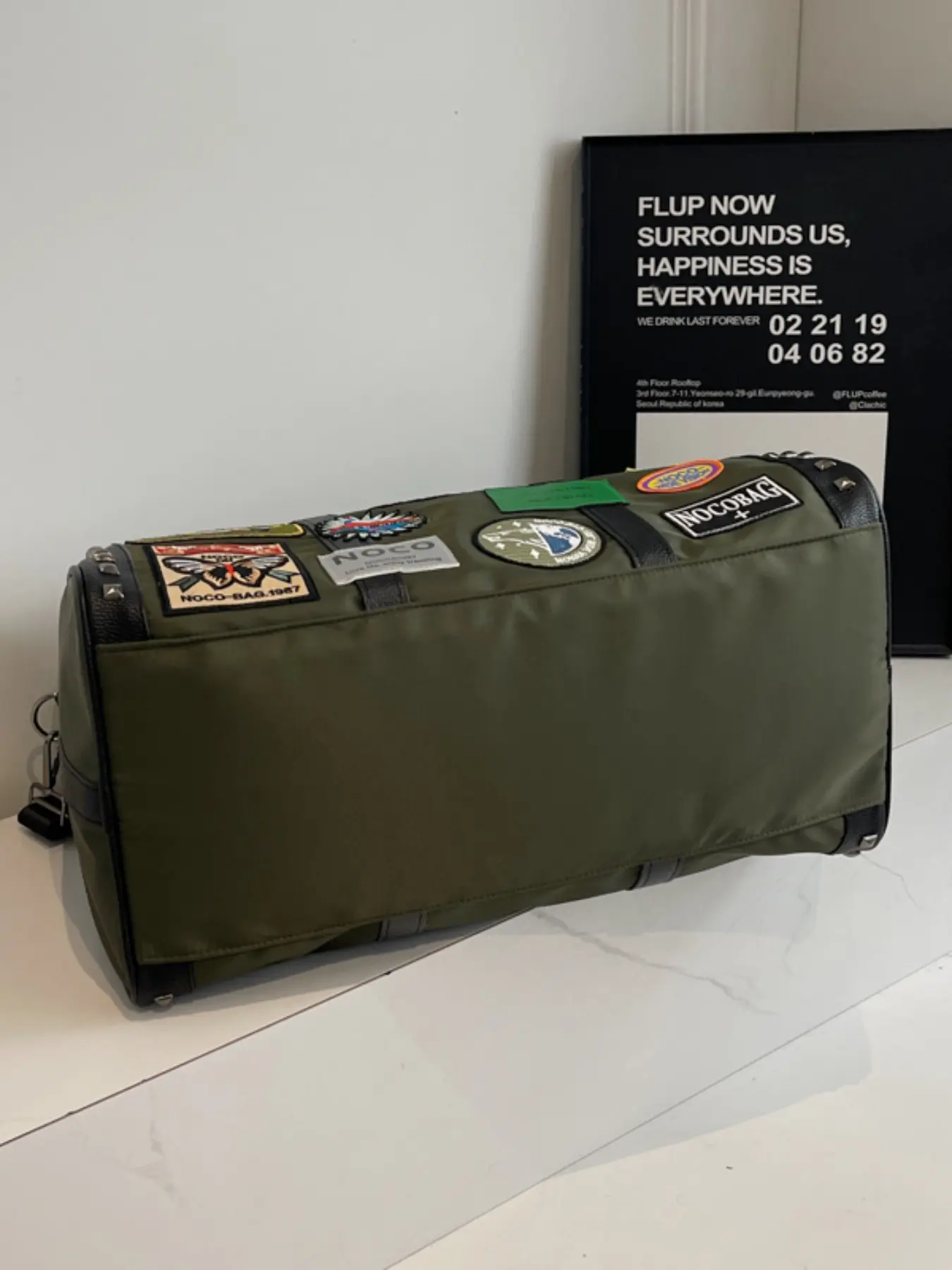 Y2K Retro Unisex Massive Duffle Bag - Oversized Airport Luggage