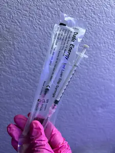 Nail Glue Precision Syringe Nail Glue Precision Syringe