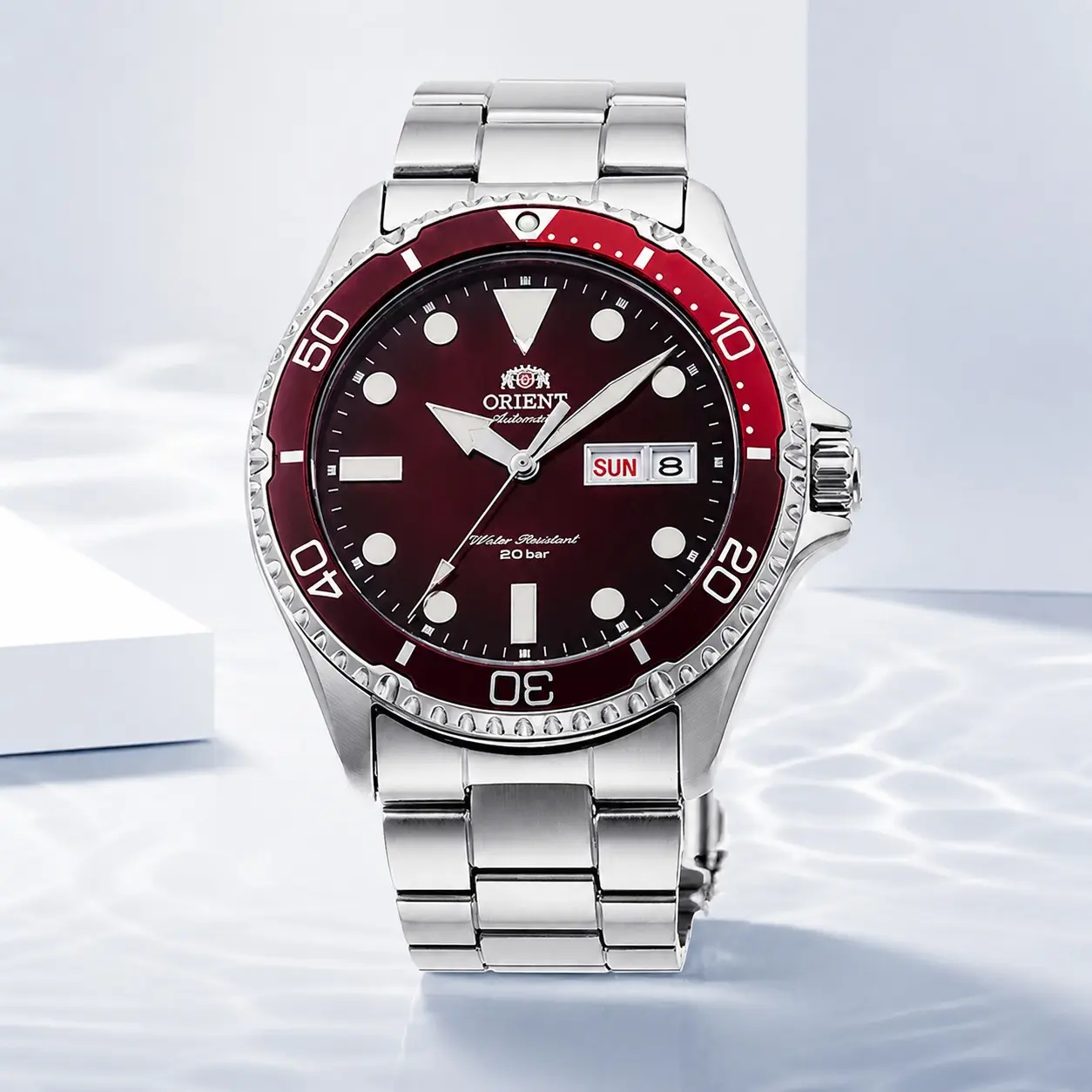 Men's Automatic Mechanical Dive Watch, Red Gradient Dial, Dual Calendar, Stainless Steel Band, Sports Wrist Watch