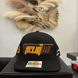 Gorra Negra L Black Item with Gold and Brown Text Description Provided