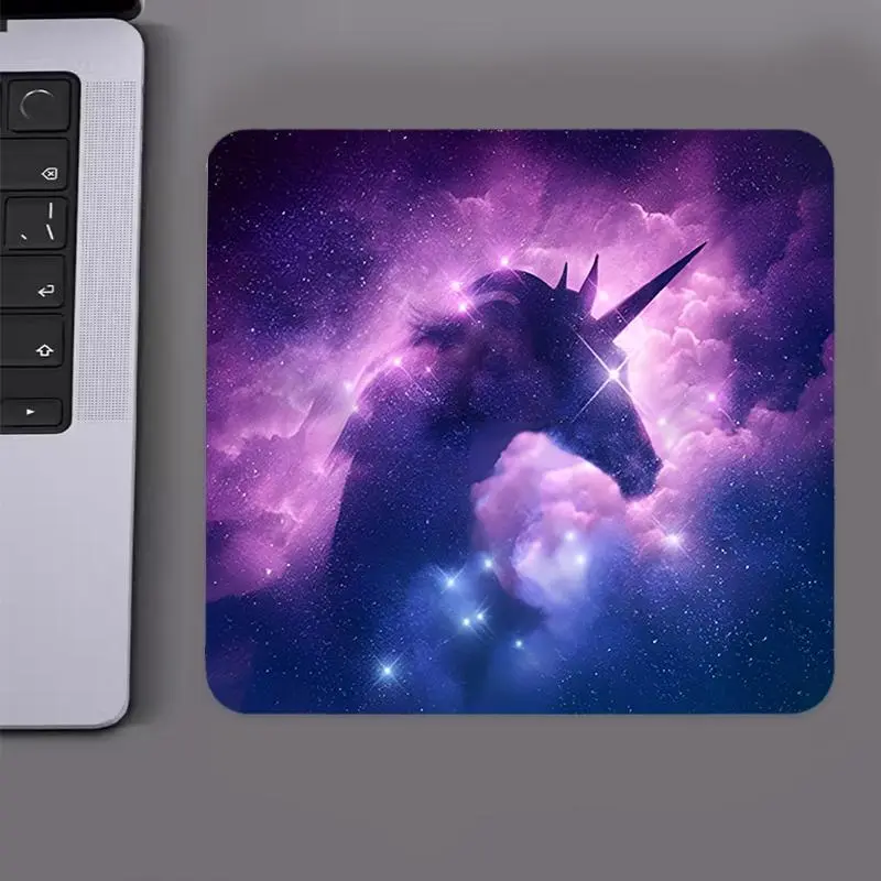 Unicorn & Nebula Pattern Mouse Pad, Non-slip Rubber Base Mousepad, Computer Mouse Mat for Desk Computer Laptop, Office Supplies