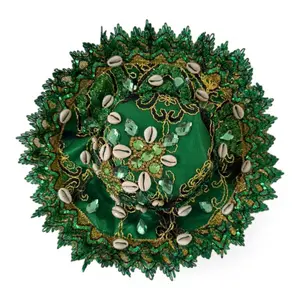 Sombrero de Ogun Santeria - Handmade Green Orisha Hat with Cowrie Shells, Yoruba Spiritual Ritual Headpiece, Botánica Religious Altar Decor, Ogun Inspired Ceremonial Cap