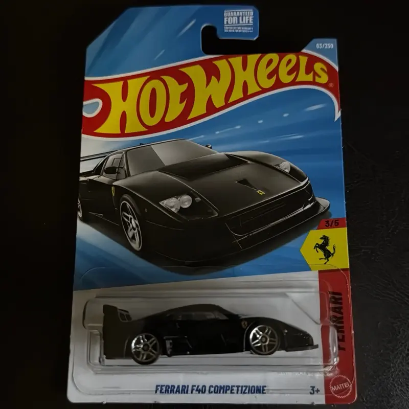 Hot Wheels Ferrari F40 Competizione Model - Black Diecast Car with Detailed Design and Authentic Ferrari Logo