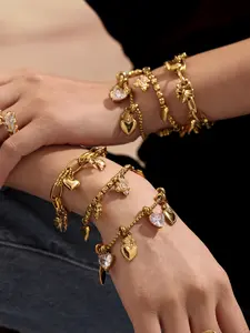 Women's Stainless Steel Heart Charm Bracelet with Multiple Pendants, Casual Fashion Jewelry Accessories for Daily Wear, Perfect Birthday Gift for Sisters, Stackable Bracelets