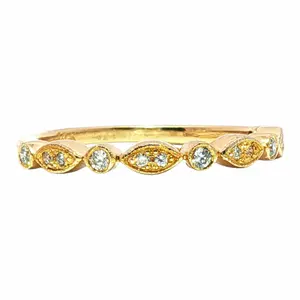 Scallop Band Ring | 14K Yellow Gold & Diamonds