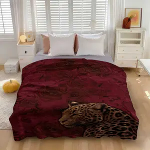 Luxury Gold Leopard Flannel Blanket  , Comfort Opulent Cheetah  Throw Blanket Home Decor ,Suit for Bedroom, Guest Room, Living Room, Dormitory, Car, Sofa, Travel Multifunctional Design