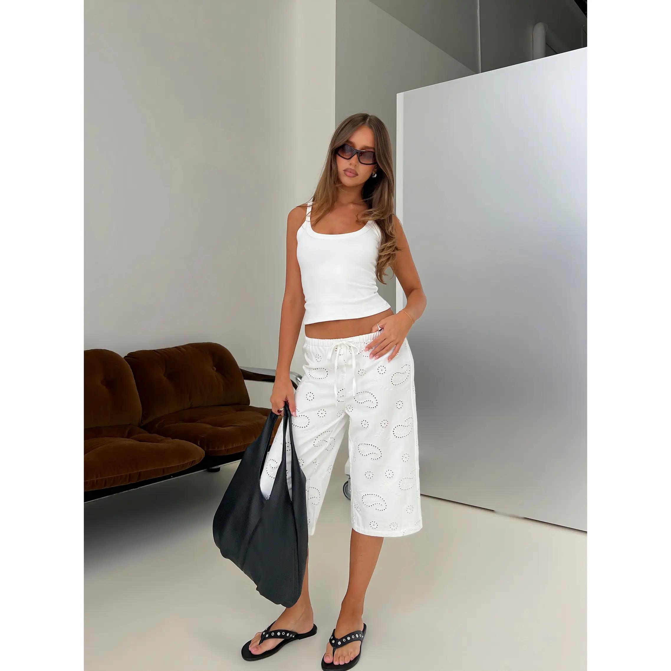 Roda Anglaise Longline Shorts White