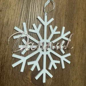 Custom Snowflakes Ornament with Personalized Name for Christmas Tree Decorations