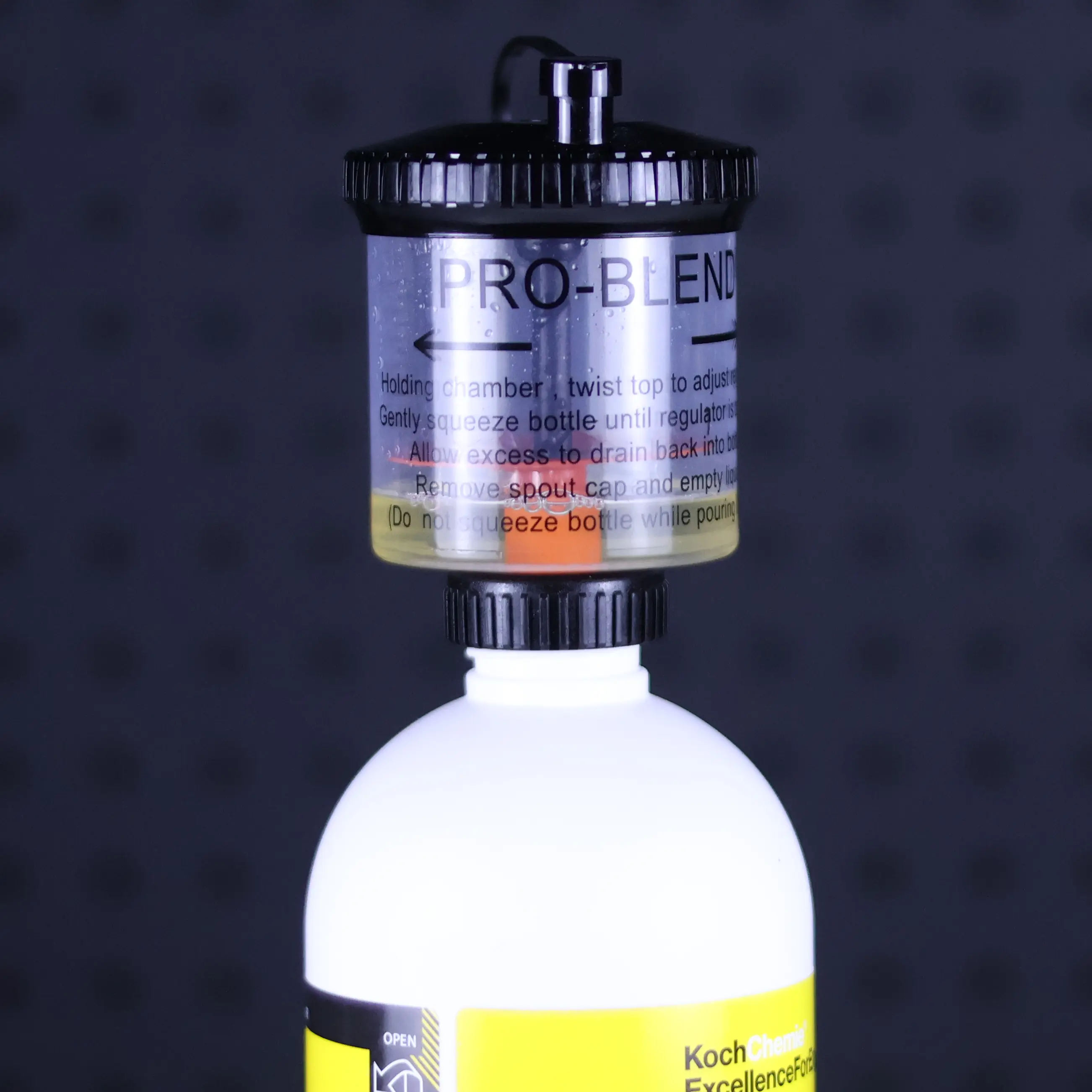 Pro-Blend™ 1L DOSING CAP for KOCH-CHEMIE 1L Bottles, Easy-to-Use Cleaning Concentrate Accessory, Versatile Sanitizer & Disinfectant Canister