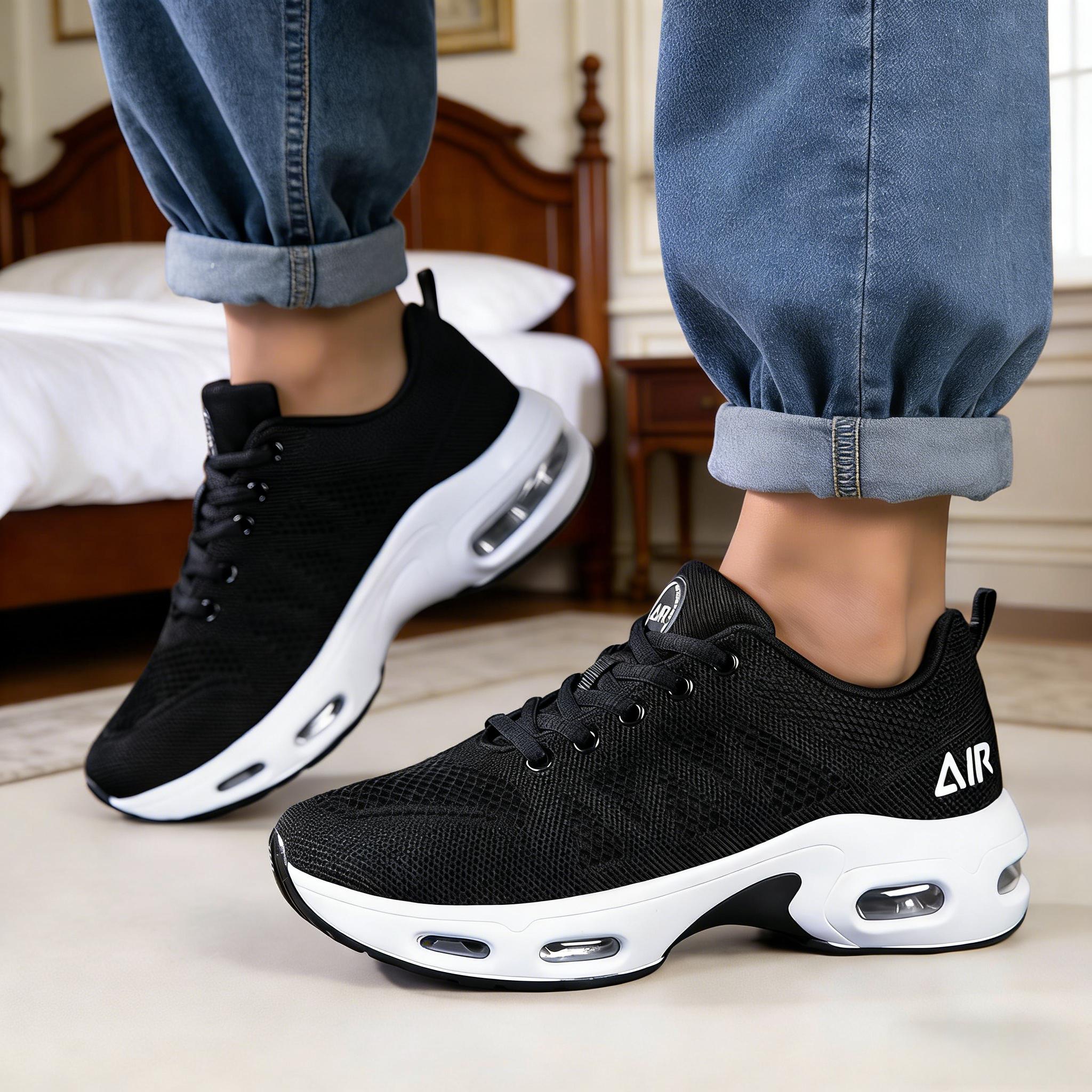 Spring Trending Shoes for Women to buy 2026，Four-Season Women's Lightweight and Comfortable Sneakers,Viral Black Work Shoes With Soft and Non-Slip Sole,Outdoor Wear-resistant Running Shoes,Girl's Walking Footwear,Zapatillas deportivas negras para mujer