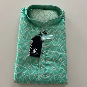 Mens kurtha
