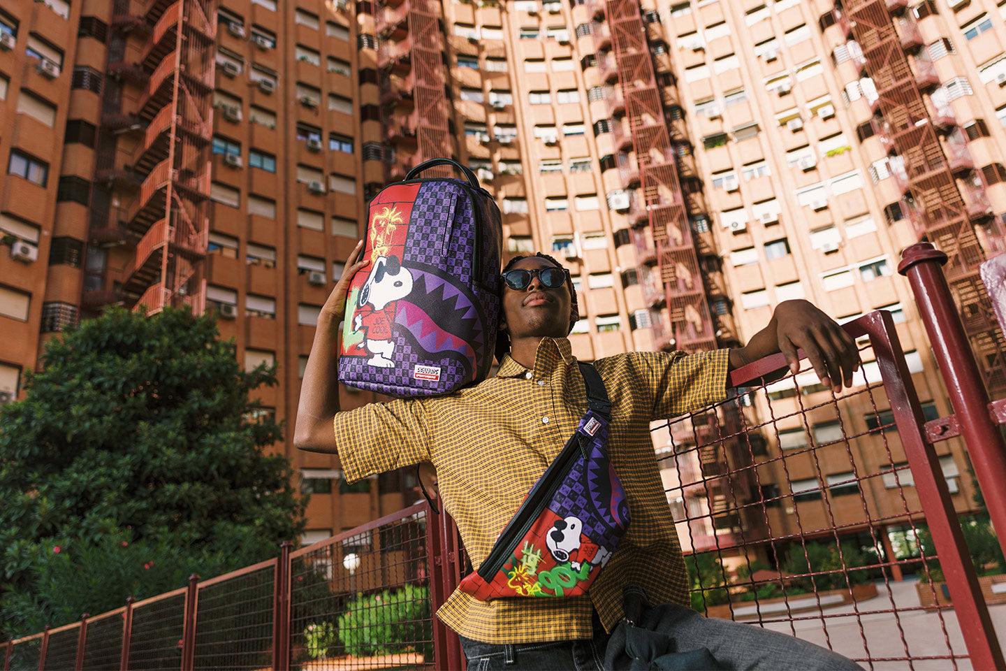 SNOOPY JOE COOL SAVVY CROSSBODY