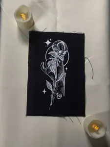 Skull in hand patch