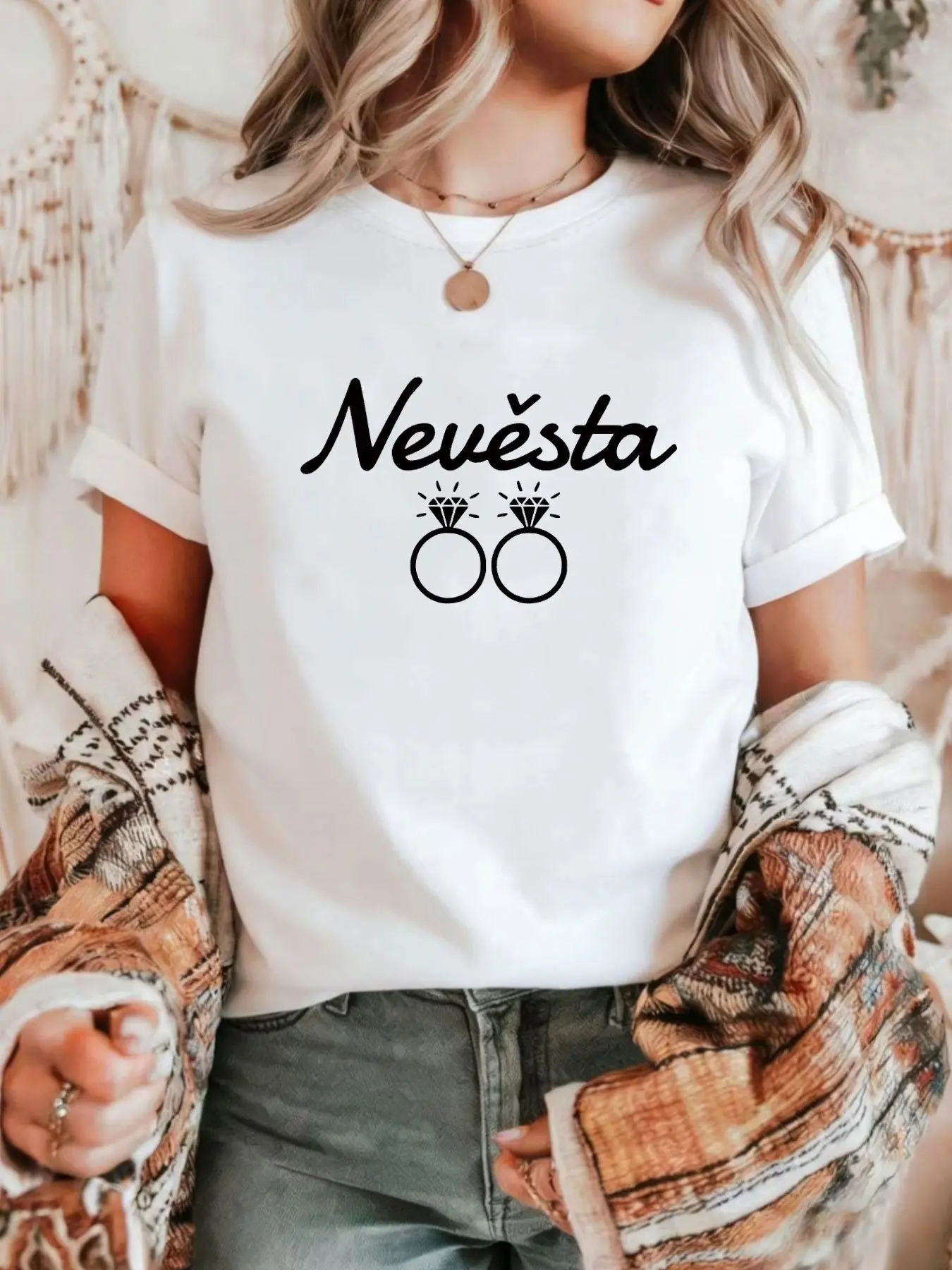 Czech Bride Wedding Theme Letter Print Women's T-s unisex soft cotton short sleeve t shirt, vintage graphic casual tee for men women teens, perfect birthday holiday gift for camping travel gym daily street casual wear