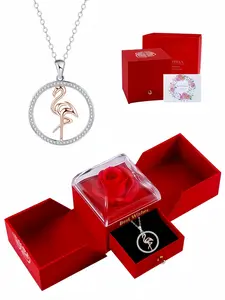 Star Ring Flamingo Summer vacation style two-tone rose gold flamingo necklace, luxury fade-proof clavicle chain. Packaged in surprise double-door preserved rose jewelry box. Perfect gifts for birthdays, Mother's Day and Valentine's Day.
