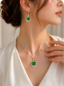 Green Apple Crystal Jewelry Set – Necklace & Earrings