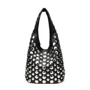 Punk Stye Studded Decor Shoulder Bag, Shoulder Bags, Fashionable PU Leather Bag for Daily Used, Casual Trendy Versatile High-Quality Daily Commuting Bag, PU Tote Satchel