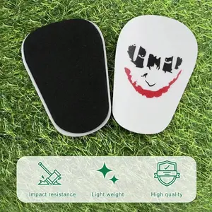 1 pair of mini master football shin guards, thick, unisex, light and compact, suitable for calves and comfortable to wear-suitable for all seasons Football Equipment