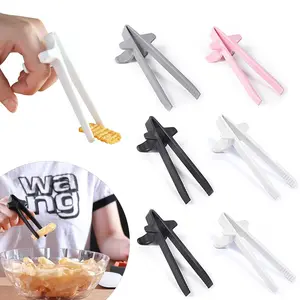 Reusable Finger Chopsticks Set, Cutlery, Snack Grabber Clips & U-Shaped Stand, Dishwasher Safe Plastic Utensils for Gaming Parties