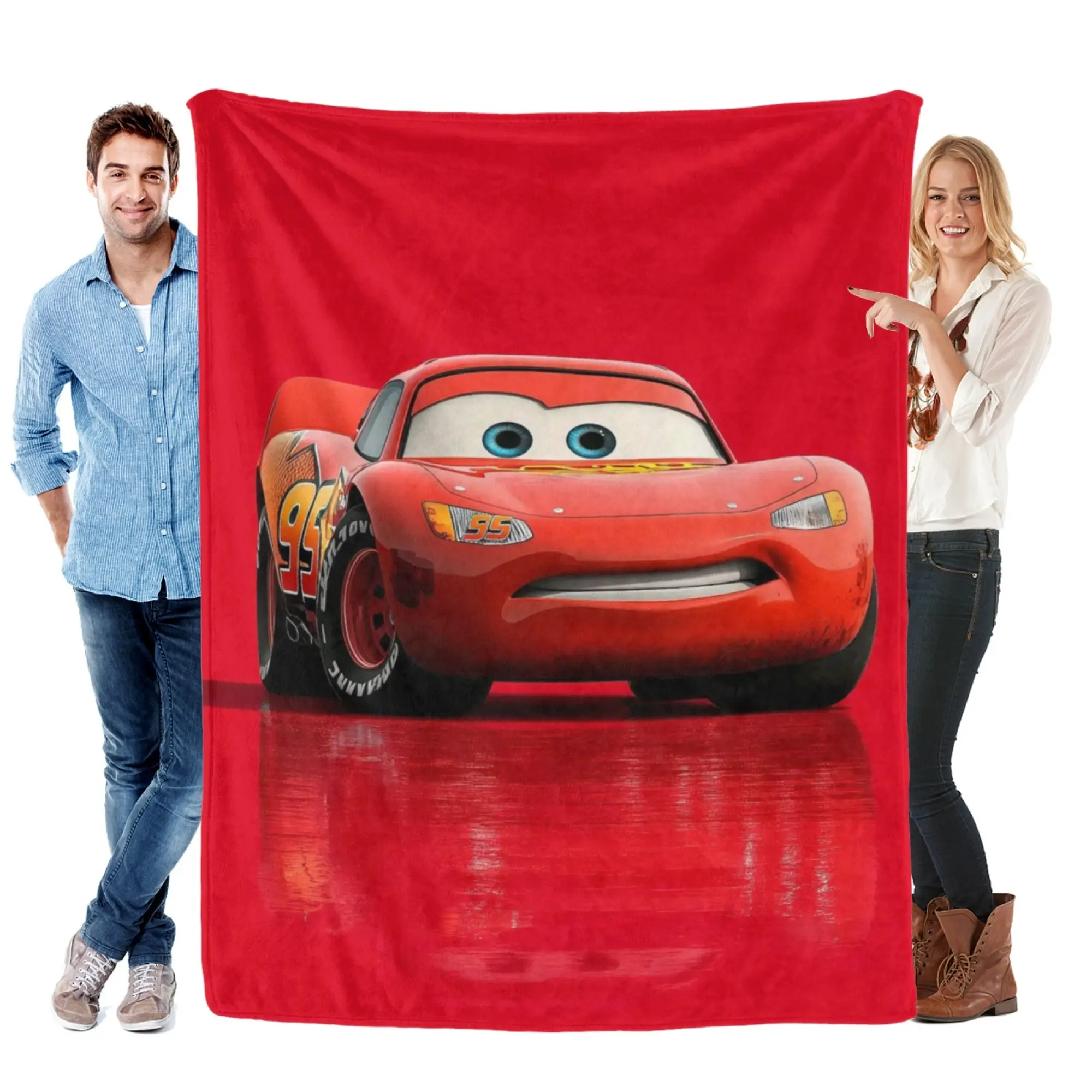 [SummerVibes] DISNEY CLASSIC Cars Lightning McQueen Flannel Blanket, Soft Cozy Red Throw for Home, Bedroom Decor & Couch
