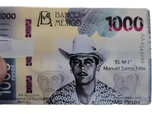 El M-1 Manuel Torres Félix Debit/Credit Card Covers - Premium Vinyl, Vibrant Designs, Easy Application