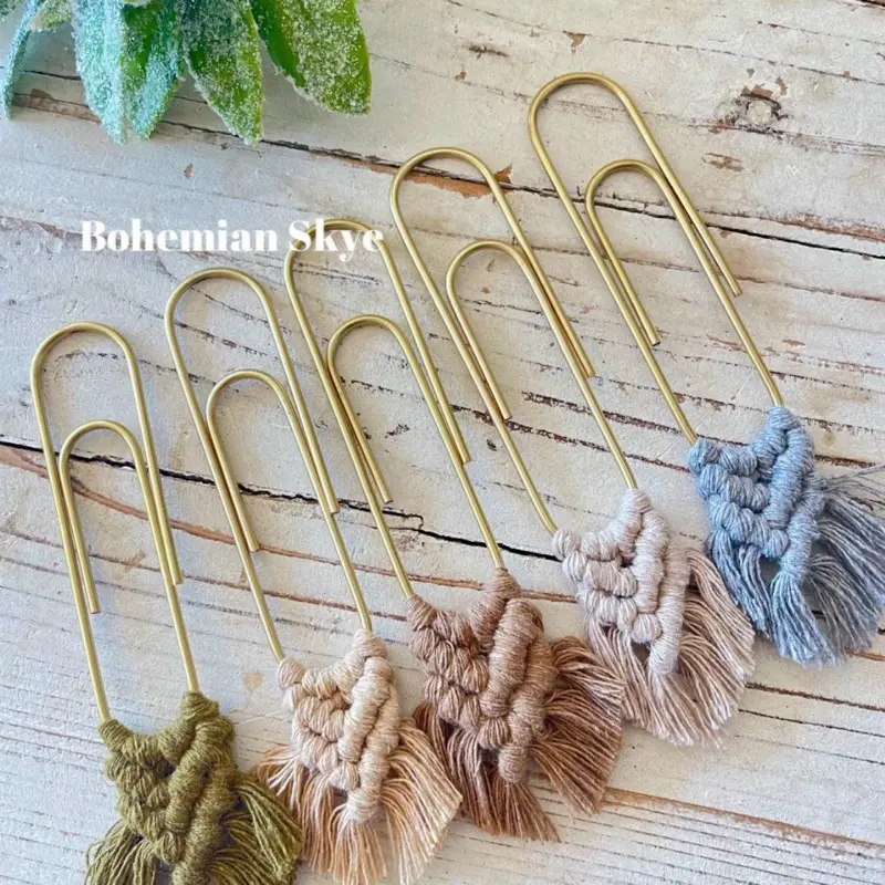 Jumbo Macrame Paperclip Bookmark, Mother’s Day gift idea Jumbo Macrame Paperclip Bookmark, Mother’s Day gift idea