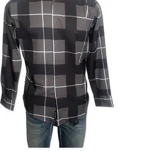 Mens Square Patterned Button-Front Shirt with Long Sleeves and Regular Fit