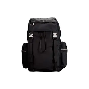 Lululemon Wunderlust 25L Backpack – Unisex Sporty Nylon Daypack in Black