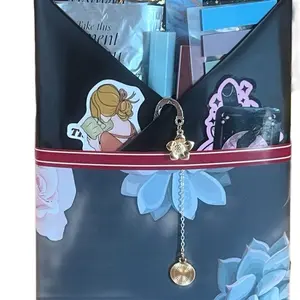 Spanish Blind Date with a Book- Book, Bookmarks, Highlighter, Beauty Items, Annotation Tabs, Hot chocolate, Stickers, Special item.